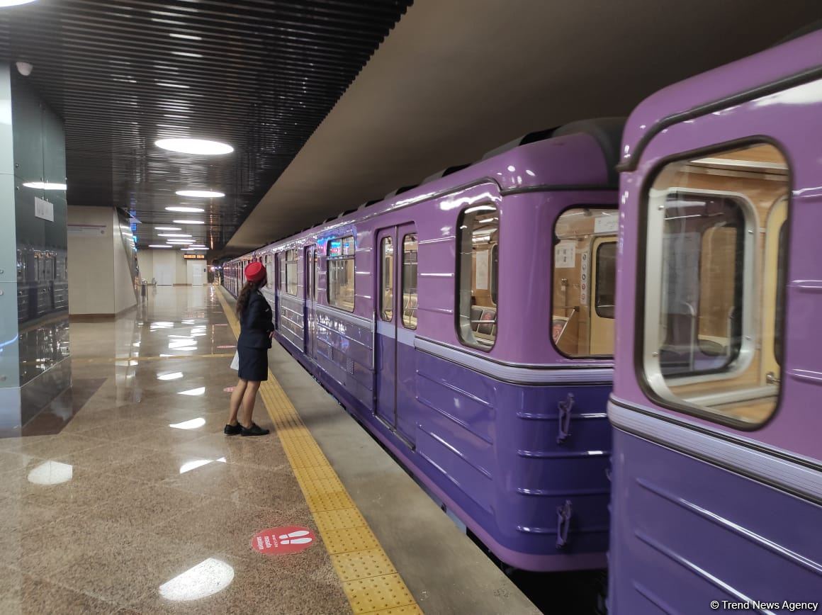 Bu həftəsonuna qədər Bakıya yeni qatarlar gətiriləcək - "Bakı metropoliteni" (FOTO)