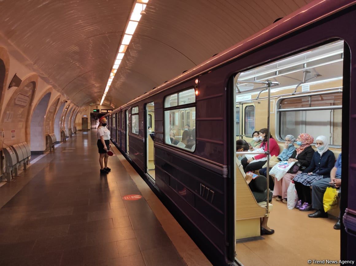 7 aydan sonra fəaliyyətə başlayan Bakı metrosu (FOTO)
