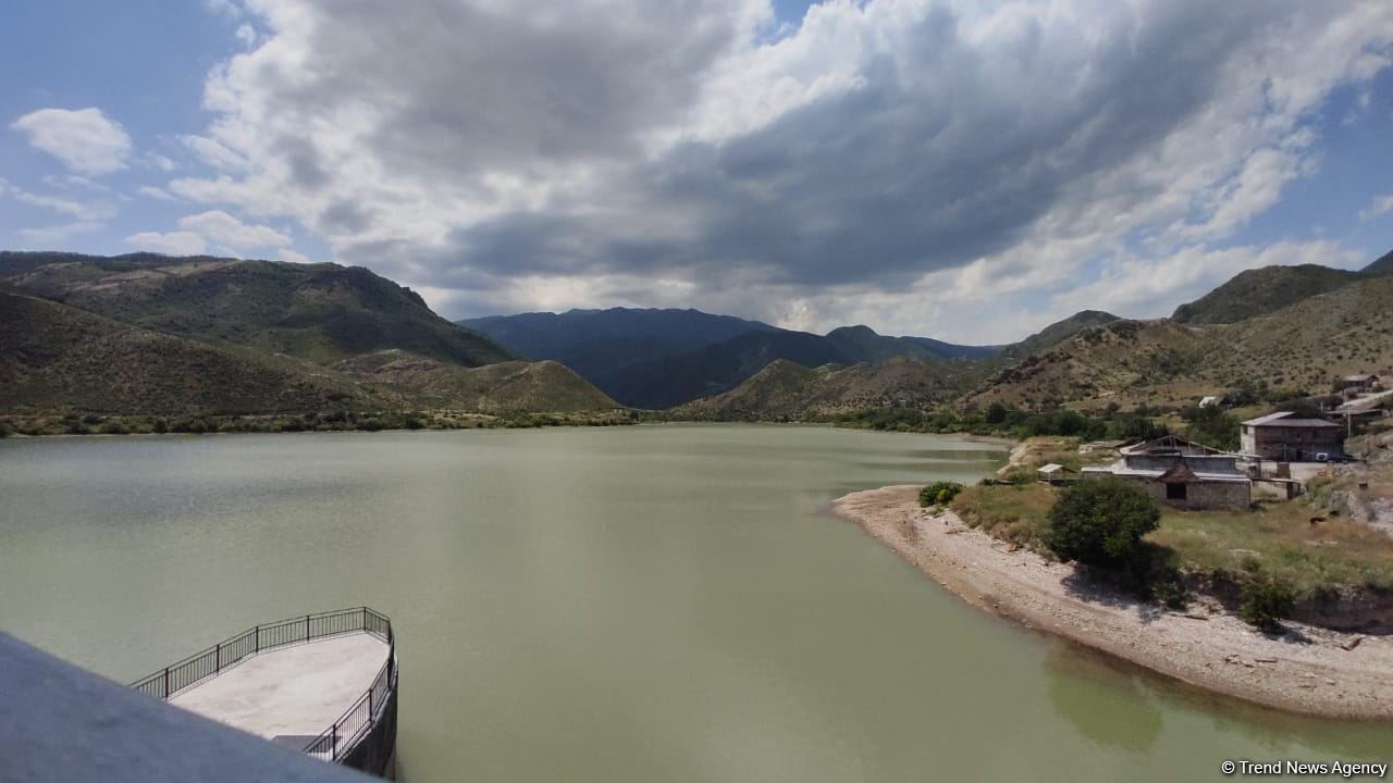 Azad olunan ərazilərdə su təsərrüfatına dəymiş ziyanla bağlı ilkin qiymətləndirmələr aparılır - Sədr müavini (FOTO)
