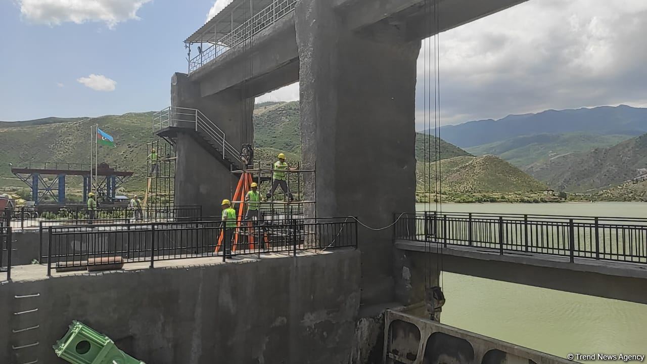 Azad olunan ərazilərdə su təsərrüfatına dəymiş ziyanla bağlı ilkin qiymətləndirmələr aparılır - Sədr müavini (FOTO)