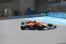Bakıda F1 sərbəst yürüşünə start verilib (FOTO)