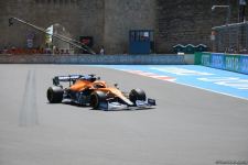Bakıda F1 sərbəst yürüşünə start verilib (FOTO)