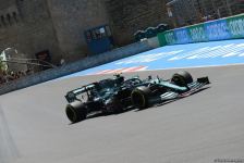 Bakıda F1 sərbəst yürüşünə start verilib (FOTO)
