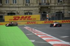 Bakı şəhər halqasında Formula 2 üzrə sərbəst yürüşlərə start verilib (FOTO)