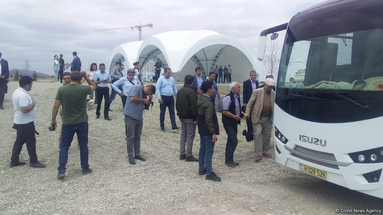 Jurnalistlər növbəti dəfə Ağdama səfər edib (FOTO)