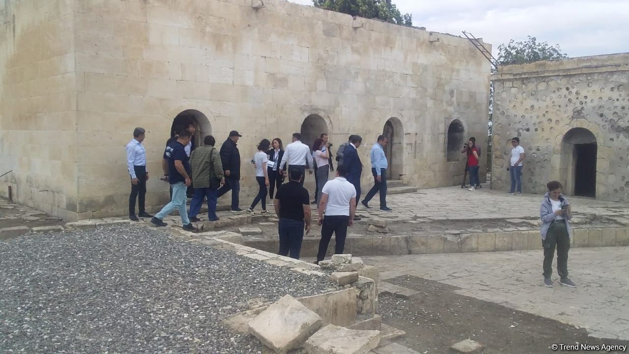 Jurnalistlər növbəti dəfə Ağdama səfər edib (FOTO)