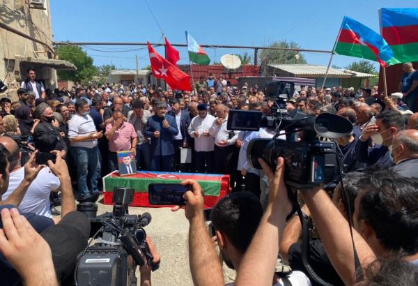 Sirac Abışovla vida mərasimi (FOTO)
