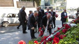 Kəlbəcərdə minaya düşərək həlak olan jurnalistlərin xatirəsi yad olunur (FOTO/VİDEO)