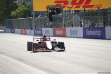F1 sıralama turuna start verildi (FOTO)