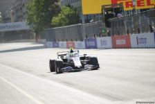 F1 sıralama turuna start verildi (FOTO)