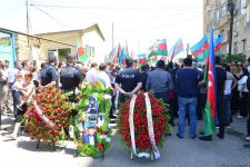 Şəhid jurnalist dəfn olunub (FOTO)