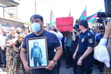 Şəhid jurnalist dəfn olunub (FOTO)