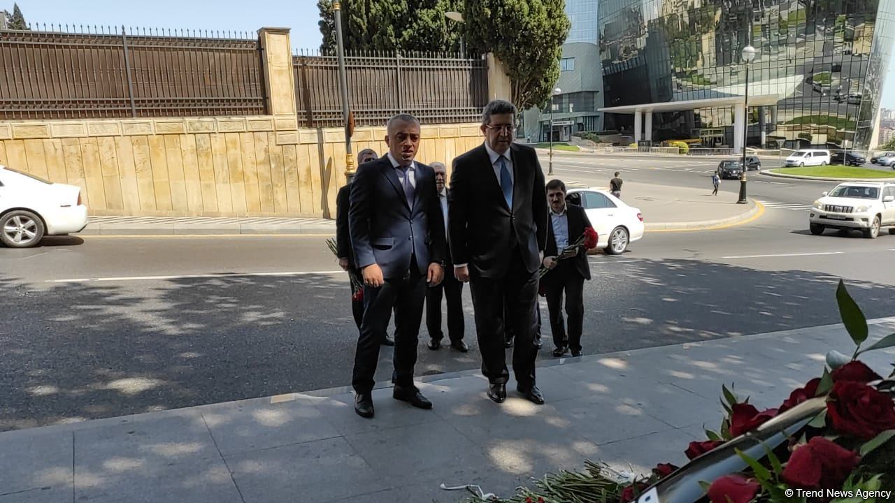 Kəlbəcərdə minaya düşərək həlak olan jurnalistlərin xatirəsi yad olunur (FOTO/VİDEO)