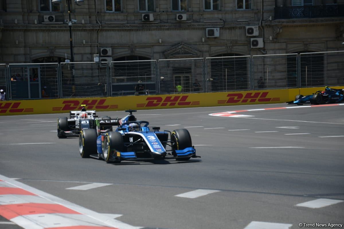 F2 sprint yarışına start verilib (FOTO)