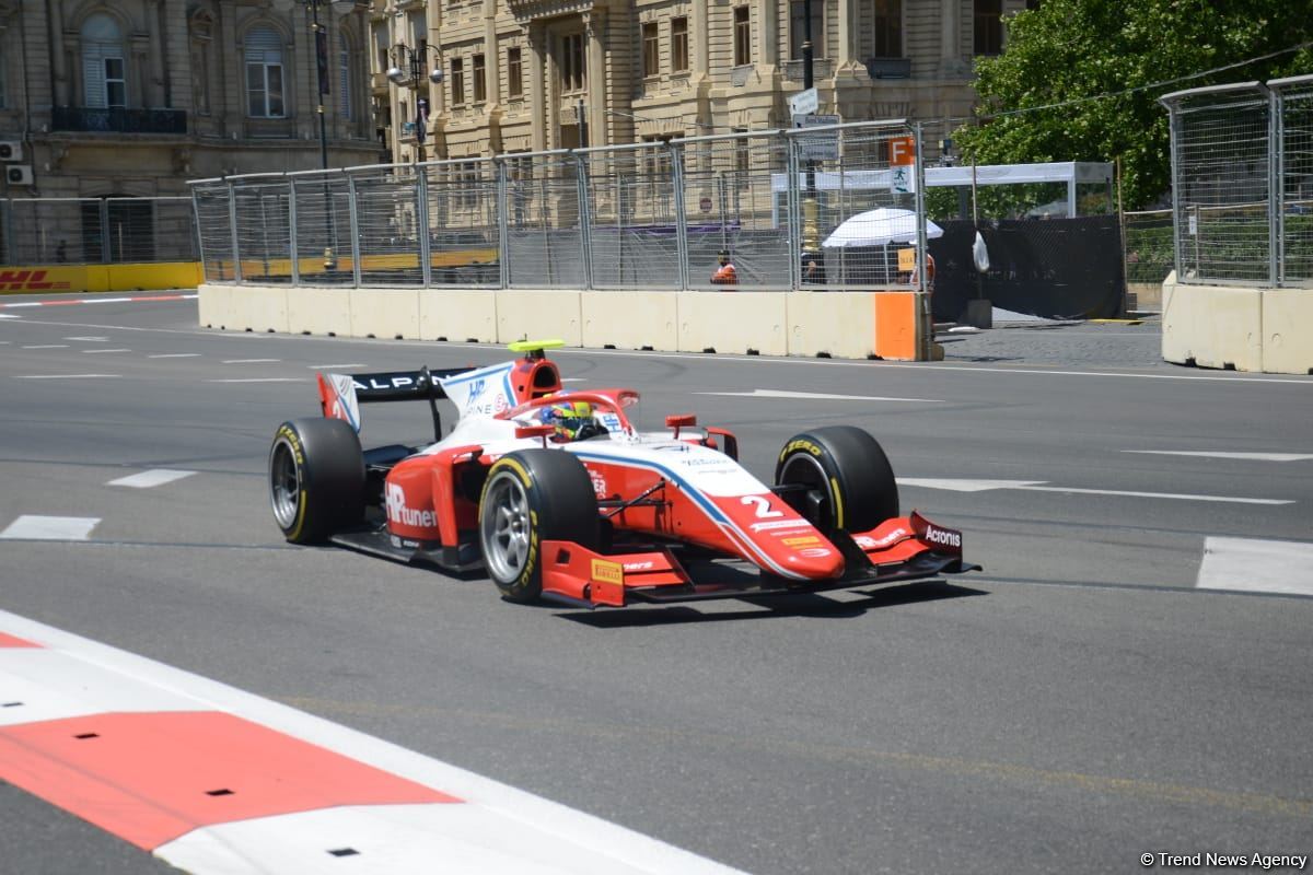 F2 sprint yarışına start verilib (FOTO)