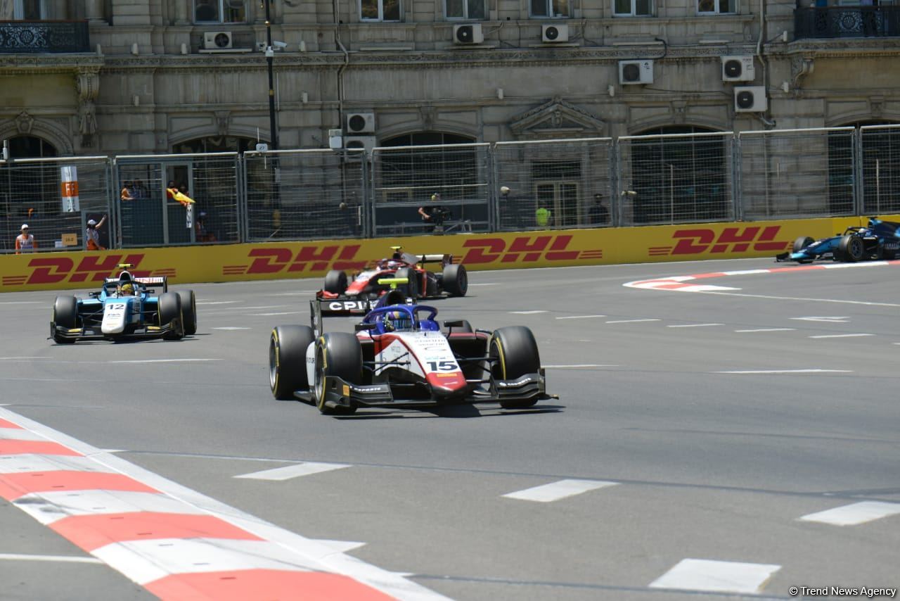 F2 sprint yarışına start verilib (FOTO)