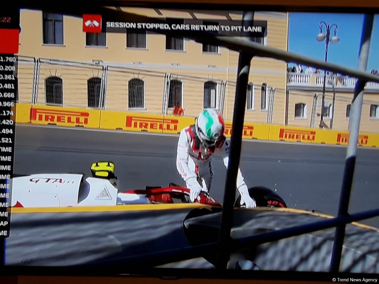 F1 sıralama turunda növbəti qəza (FOTO)