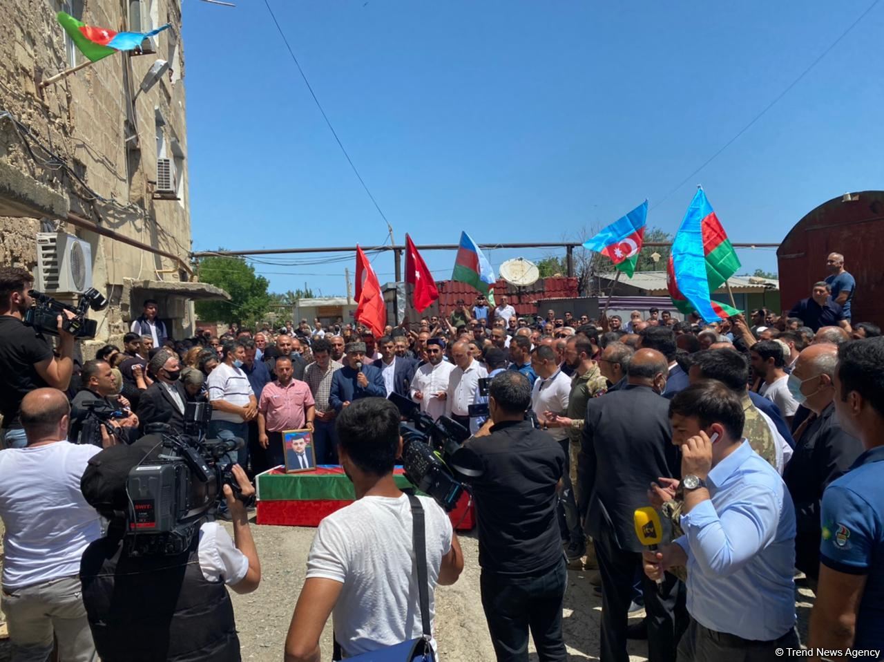 Sirac Abışovla vida mərasimi (FOTO)