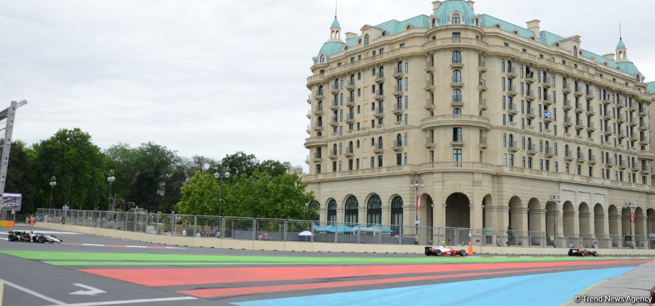 F2 üçüncü sprint yürüşünə start verilib (FOTO)