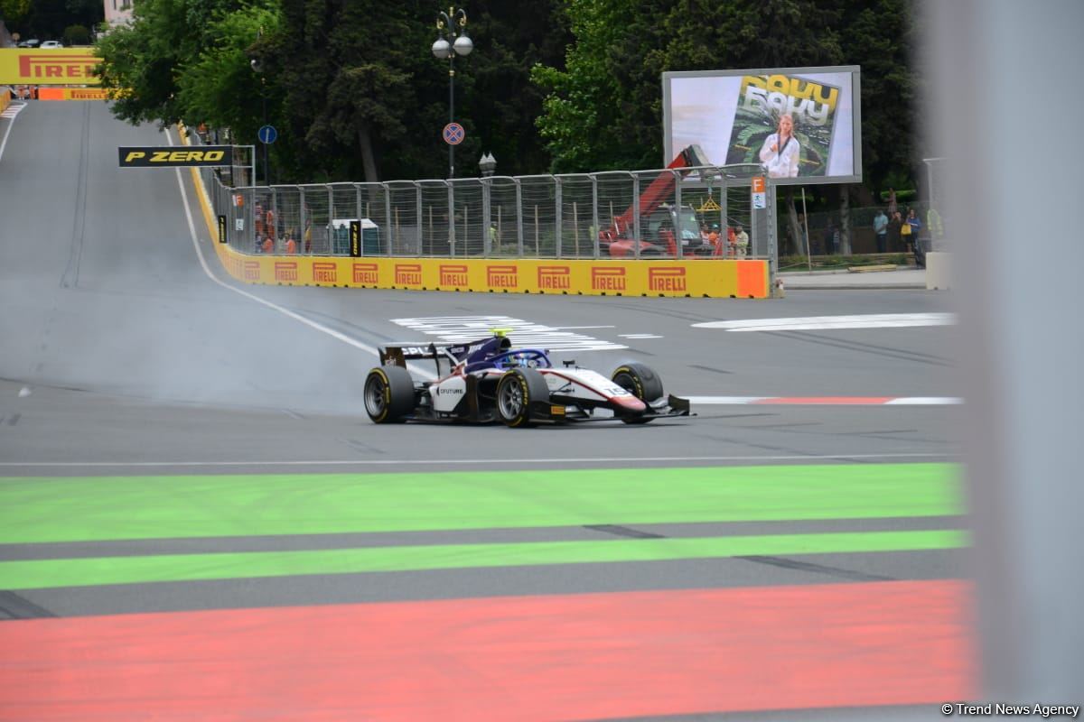 F2 üçüncü sprint yürüşünə start verilib (FOTO)