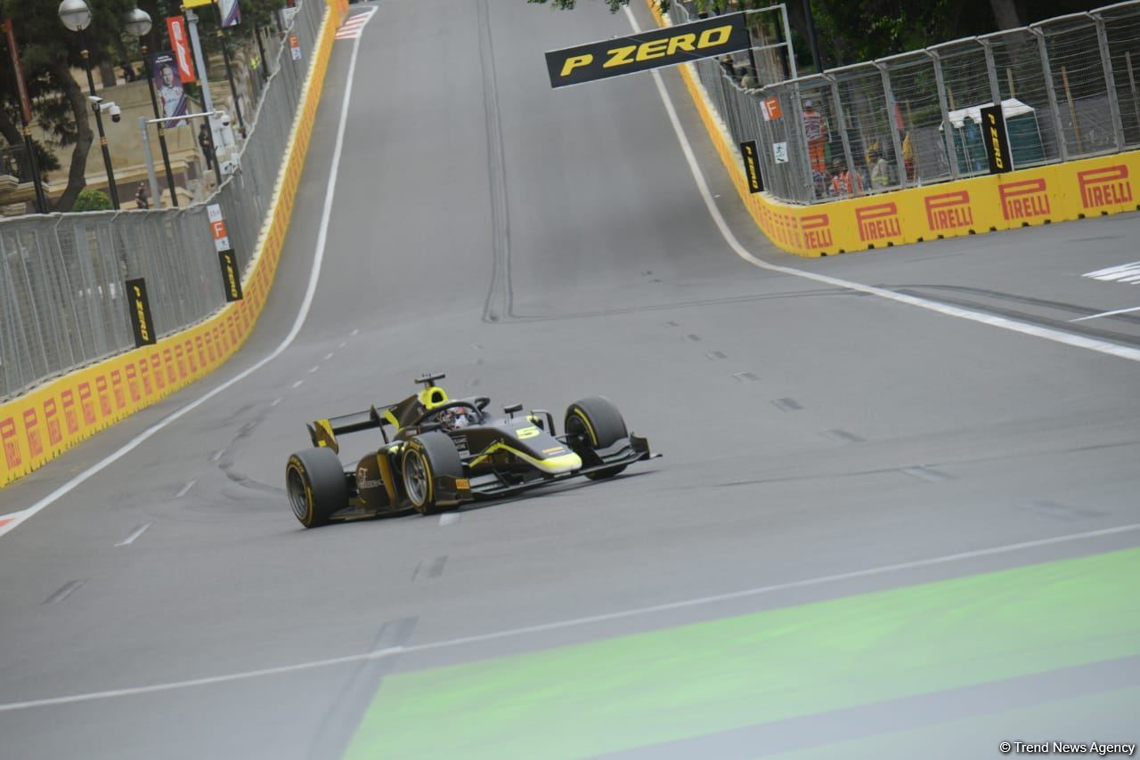 F2 üçüncü sprint yürüşünə start verilib (FOTO)