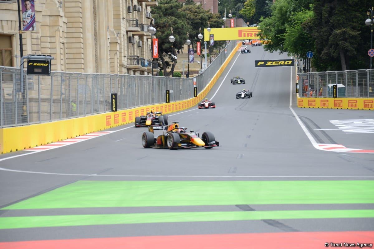 F2 üçüncü sprint yürüşünə start verilib (FOTO)
