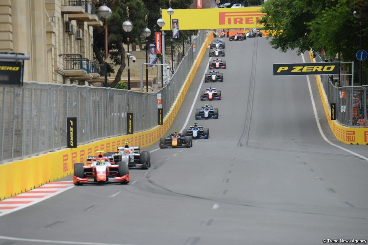 F2 üçüncü sprint yürüşünə start verilib (FOTO)