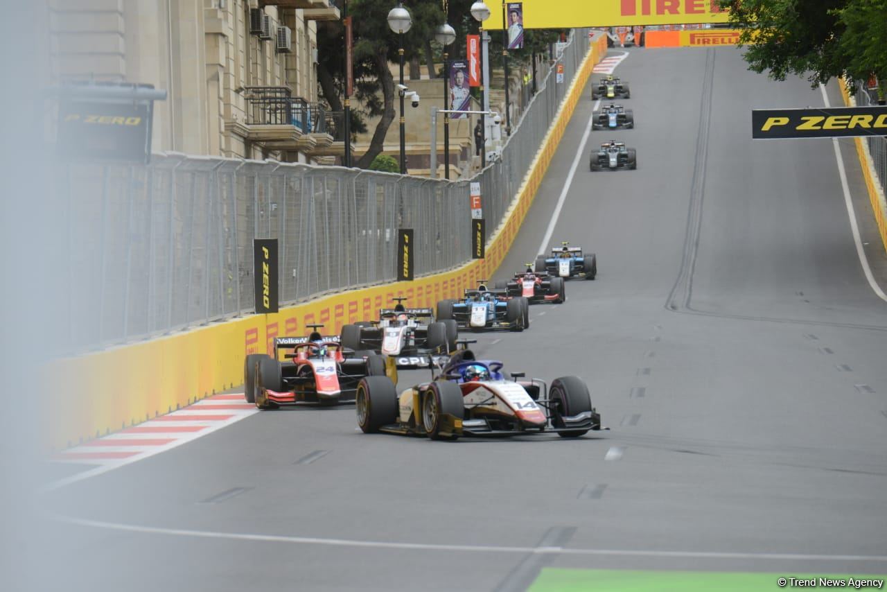 F2 üçüncü sprint yürüşünə start verilib (FOTO)