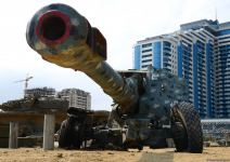 Ziyarətçilər Hərbi Qənimətlər Parkında Ordumuzun gücünü öz gözləri ilə görürlər (FOTOREPORTAJ)