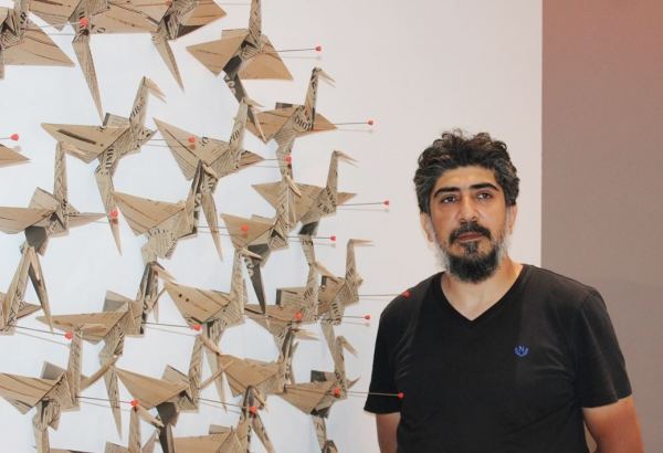 YARAT Rəşad Ələkbərovun yeni "Özünsən!" adlı fərdi sərgisini təqdim etdi (FOTO)
