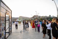 Bakı Dənizkənarı Bulvarda NARGIS Nəşriyyat evinin “Reduce, Reuse, Recycle, Respect” sərgisi açıldı (FOTO/VİDEO)