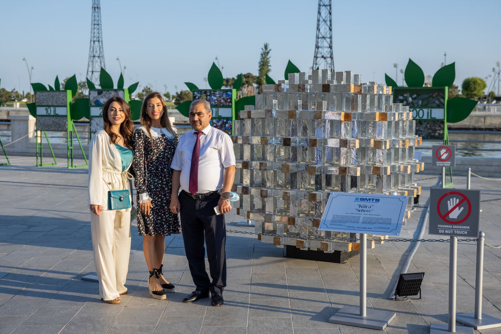 Bakı Dənizkənarı Bulvarda NARGIS Nəşriyyat evinin “Reduce, Reuse, Recycle, Respect” sərgisi açıldı (FOTO/VİDEO)