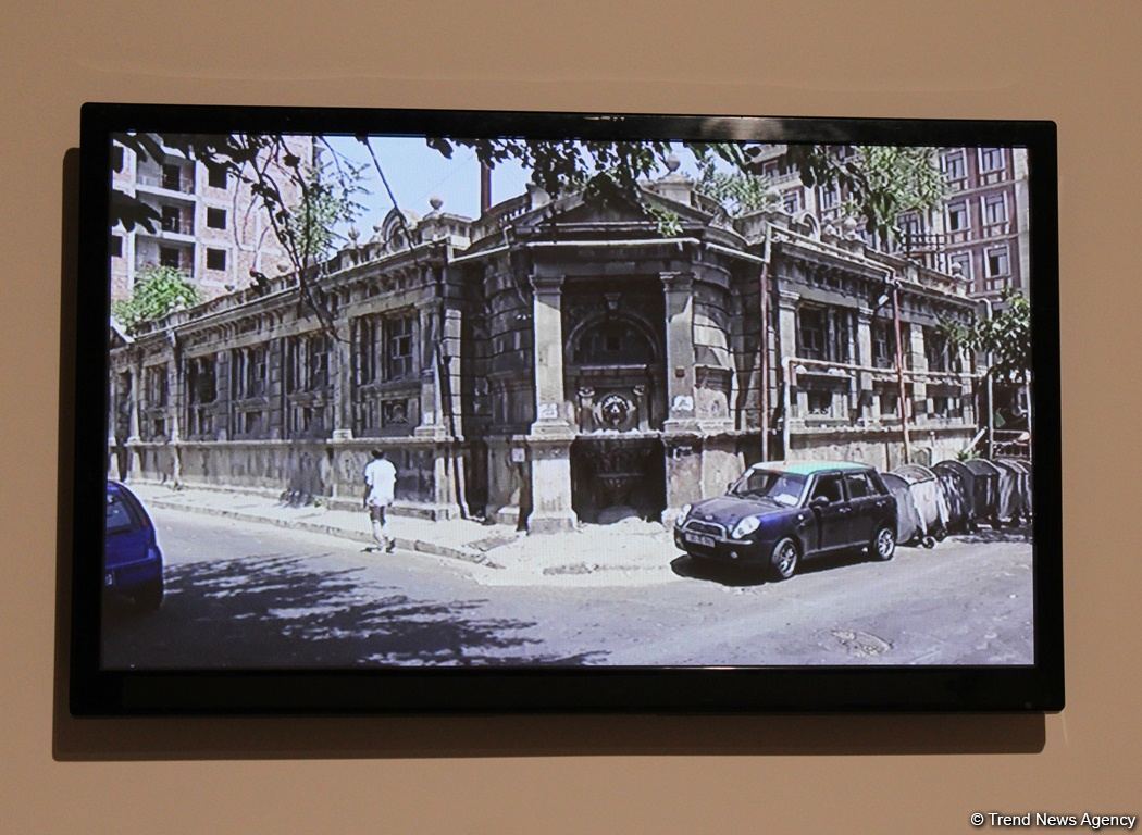 YARAT "20-ci Əsrin Son Çiçəkləri: Nəsil Y" adlı yeni qrup sərgisini təqdim edib (FOTO)