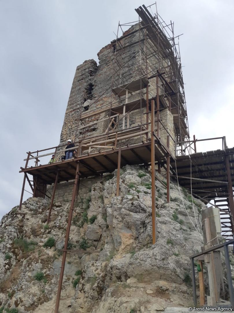 “Çıraqqala” abidəsində bərpa-konservasiya işləri aparılır (FOTO)