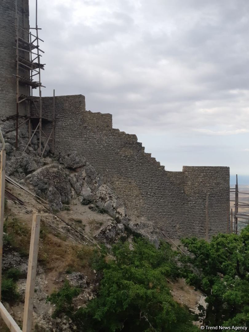 “Çıraqqala” abidəsində bərpa-konservasiya işləri aparılır (FOTO)