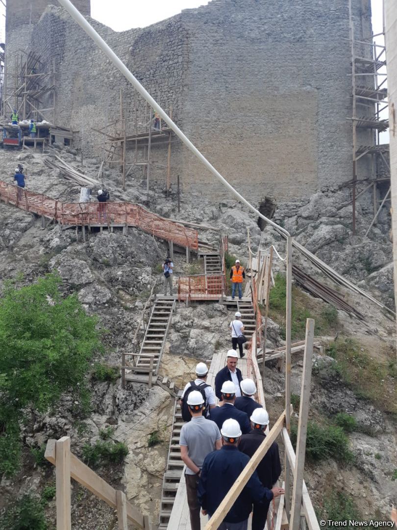 “Çıraqqala” abidəsində bərpa-konservasiya işləri aparılır (FOTO)
