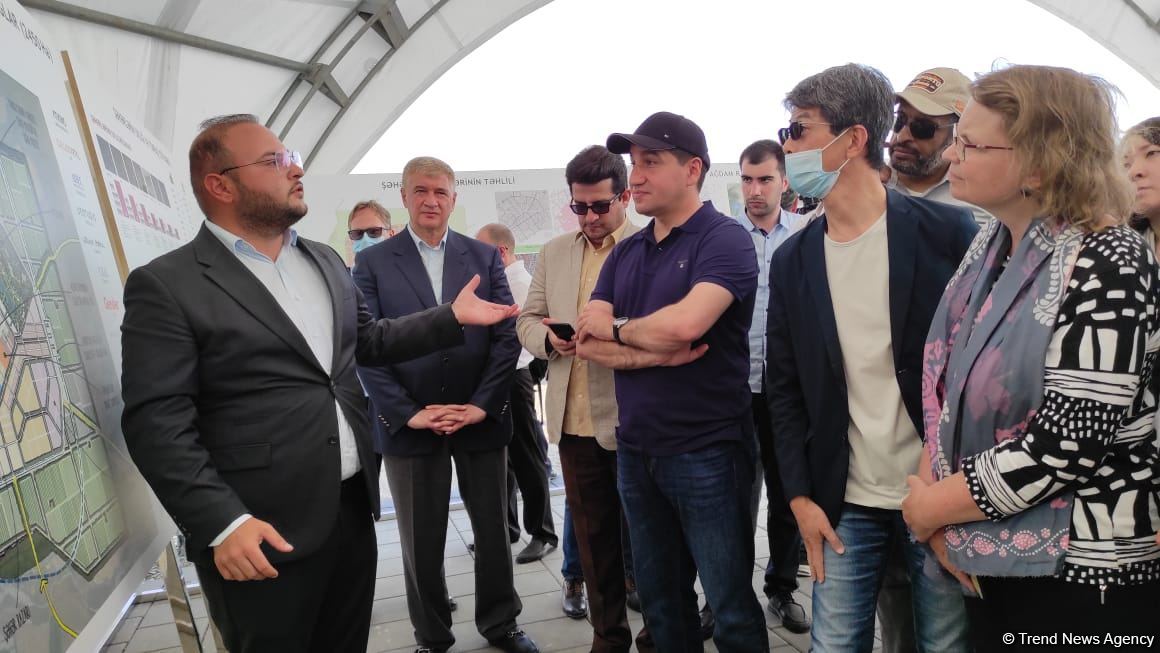 Xarici diplomatik nümayəndələr Ağdamda "Ağıllı kənd", "Ağıllı şəhər" layihələri ilə tanış olublar (FOTO)