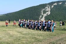 Azərbaycan və Türkiyə Prezidentləri xanımları ilə birlikdə Heydər Əliyev Fondunun təşkil etdiyi “Musiqi irsi və Qarabağ atları Cıdır düzündə” adlı kompozisiyanın təqdimatında iştirak ediblər (FOTO/VİDEO)