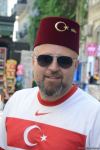 Bakıda azarkeşlər Türkiyənin oyununu gözləyir (FOTOSESSİYA)