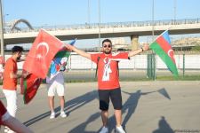Bakıda azarkeşlər Türkiyənin oyununa yollanırlar (FOTOSESSİYA)