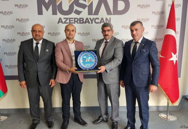 Kocaeli Ticarət Palatası idarə heyətinin sədri MÜSİAD Azərbaycanı ziyarət edib (FOTO)
