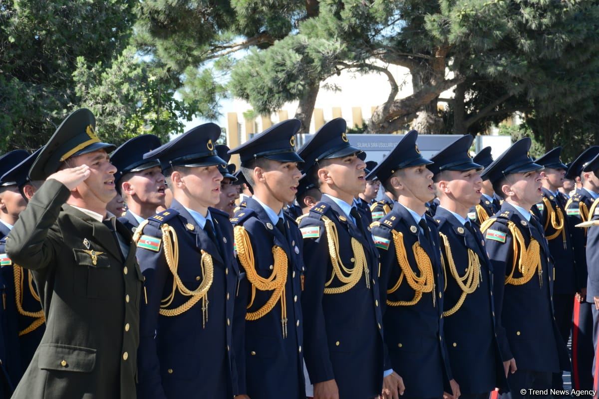 Zəfərdən sonra ilk buraxılışımızdır,  bu bizi ikiqat sevindirir - General (FOTO/VİDEO)