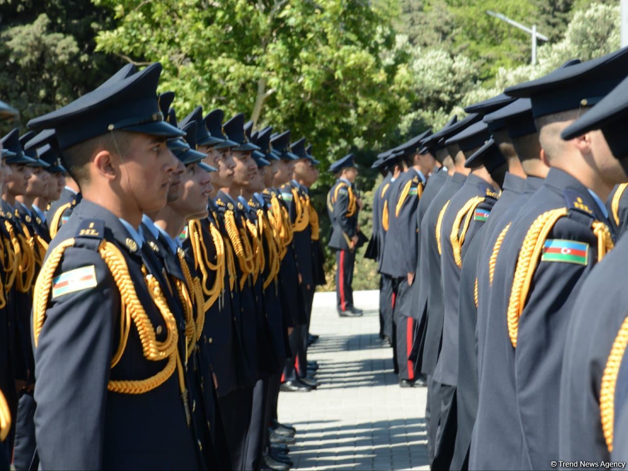 Zəfərdən sonra ilk buraxılışımızdır,  bu bizi ikiqat sevindirir - General (FOTO/VİDEO)
