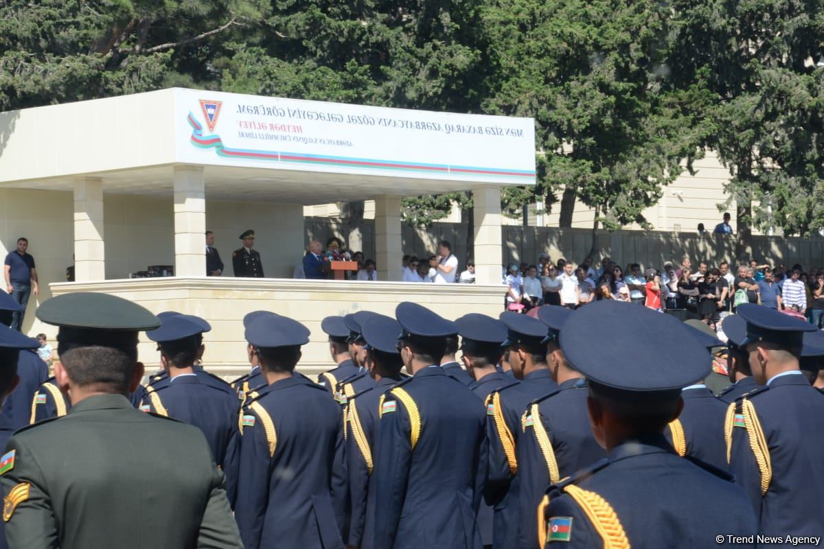 Zəfərdən sonra ilk buraxılışımızdır,  bu bizi ikiqat sevindirir - General (FOTO/VİDEO)