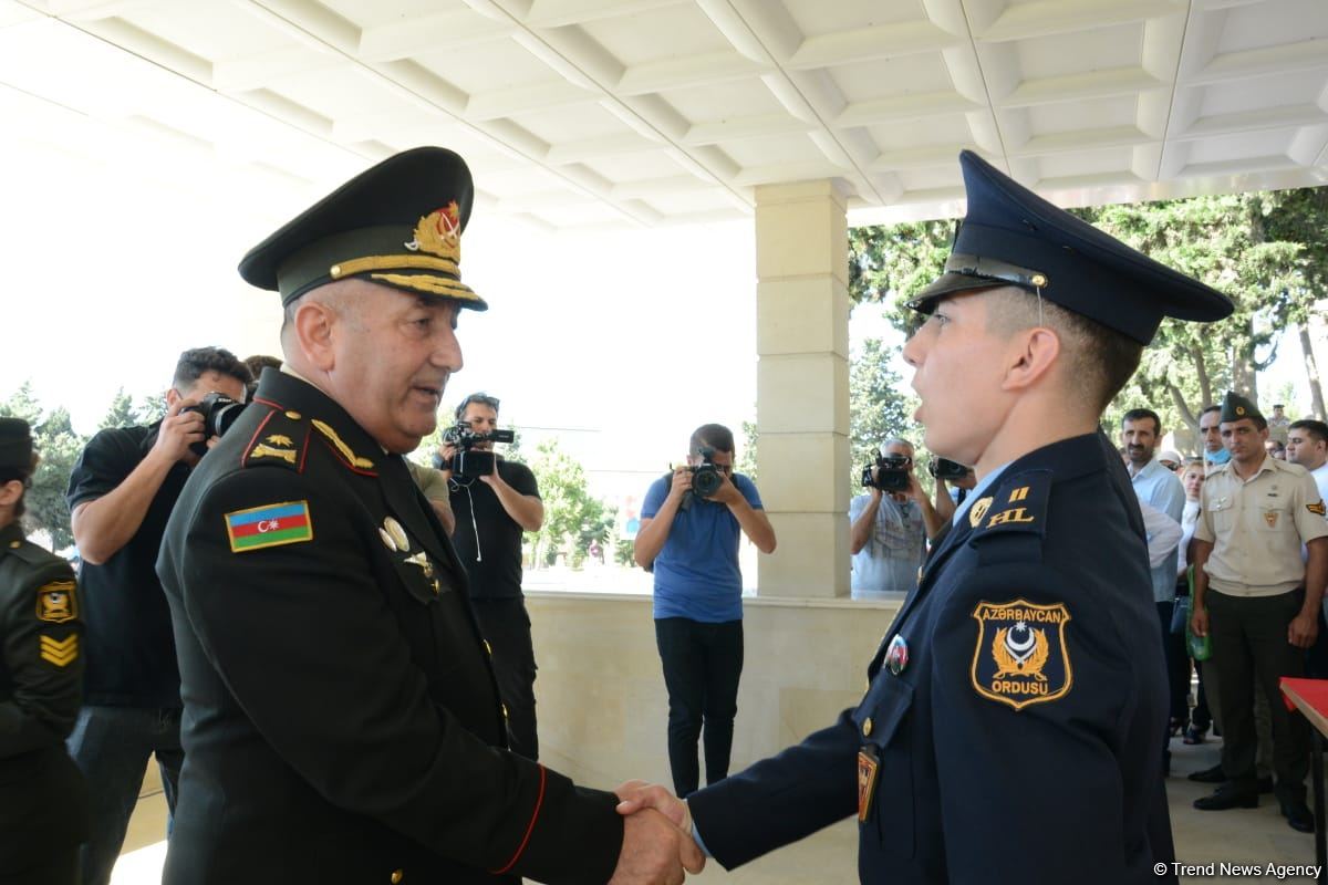 Zəfərdən sonra ilk buraxılışımızdır,  bu bizi ikiqat sevindirir - General (FOTO/VİDEO)