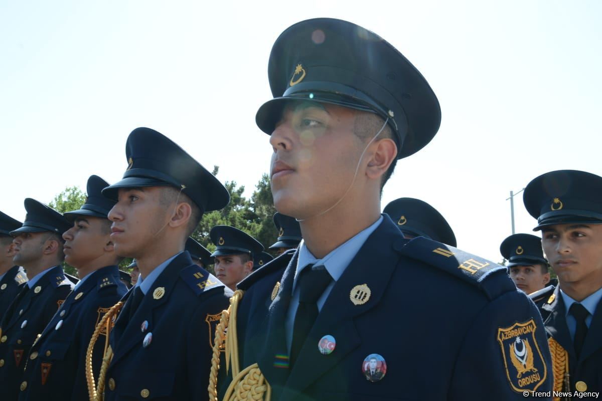 Zəfərdən sonra ilk buraxılışımızdır,  bu bizi ikiqat sevindirir - General (FOTO/VİDEO)