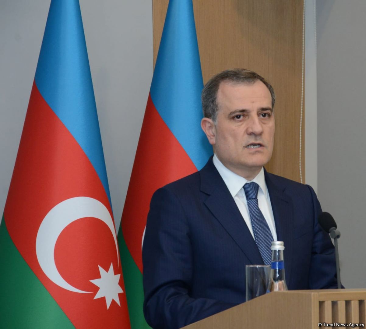 Ermənistanın mina xəritələrini verməməsi vəziyyəti daha da gərginləşdirir - Azərbaycan XİN rəhbəri (FOTO)