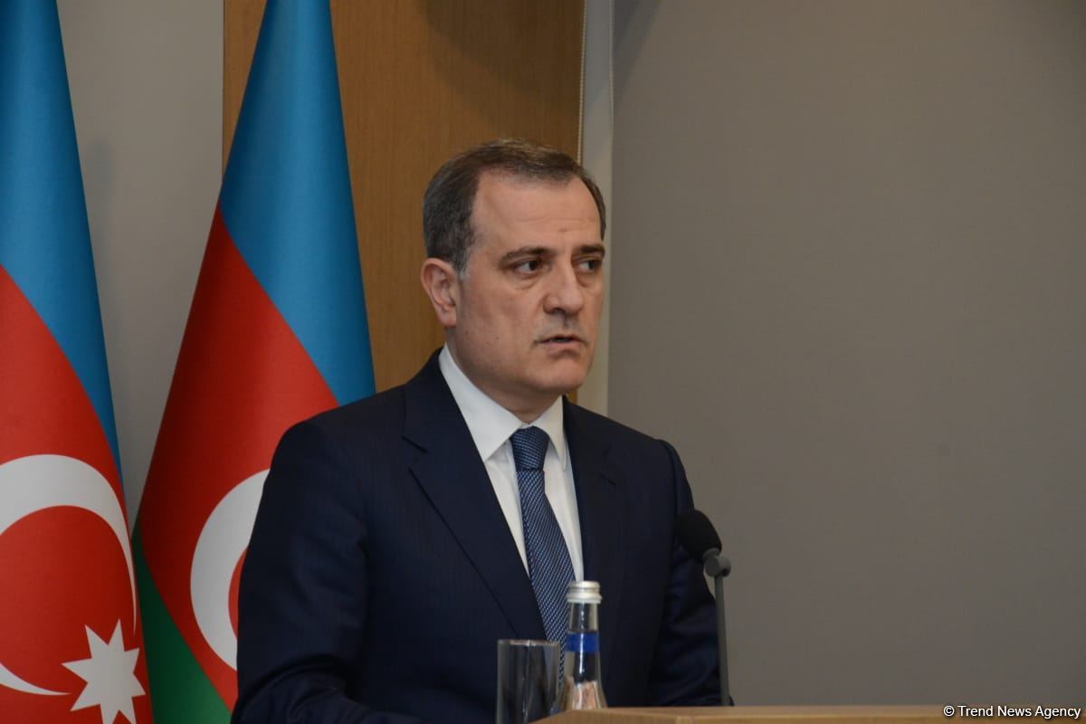 Ermənistanın mina xəritələrini verməməsi vəziyyəti daha da gərginləşdirir - Azərbaycan XİN rəhbəri (FOTO)