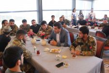 Gəncə, Mingəçevir, Şəki və Şamaxıda yaşayan qazilər Hərbi Qənimətlər Parkını ziyarət edib (FOTO)