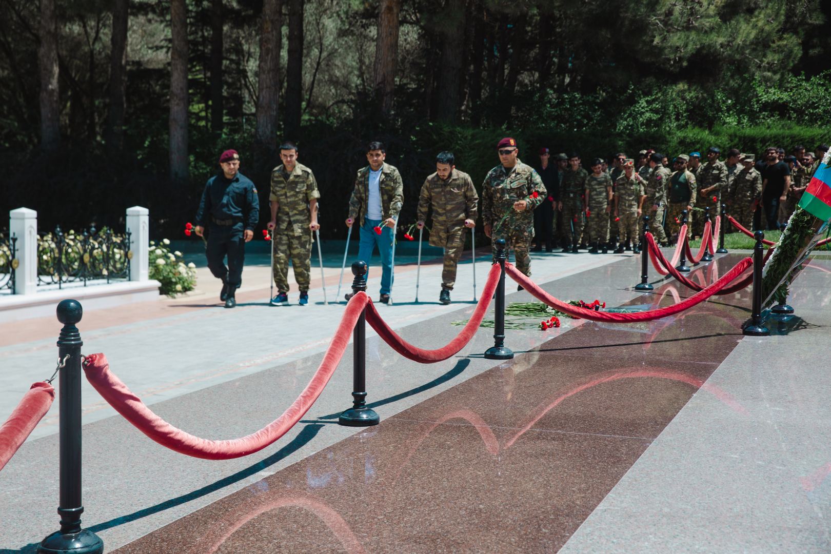 Gəncə, Mingəçevir, Şəki və Şamaxıda yaşayan qazilər Hərbi Qənimətlər Parkını ziyarət edib (FOTO)